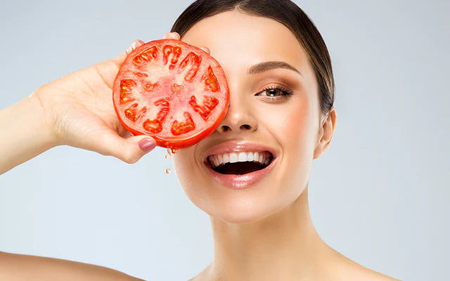 What are the benefits of tomatoes for tanning?